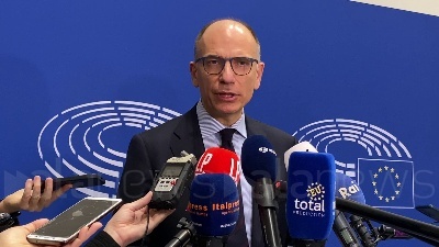 Scene from Russia, Letta: "Dialogo con Putin, si arrivi a tregua immediata"