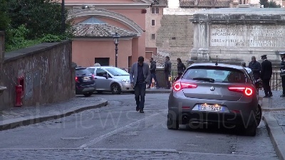 Scene from Roma, Pd contesta Raggi in Campidoglio: "Si dimetta"