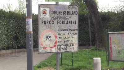 Scene from Coronavirus, centro sportivo Saini di Milano ricovero per senzatetto