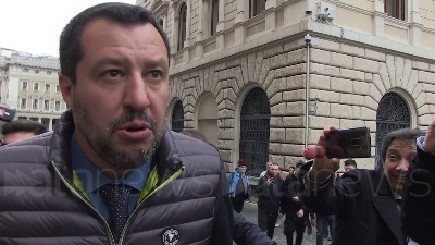 Scene from Salvini: "Via della seta? Condivido idea di andare calmi ma mi preoccupa più il derby"
