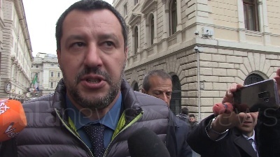 Scene from Salvini: "Via della seta? Condivido idea di andare calmi ma mi preoccupa più il derby"