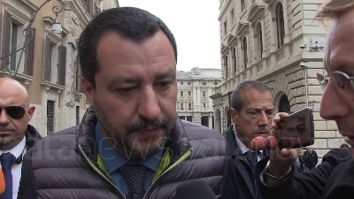 Scene from Salvini: "Via della seta? Condivido idea di andare calmi ma mi preoccupa più il derby"