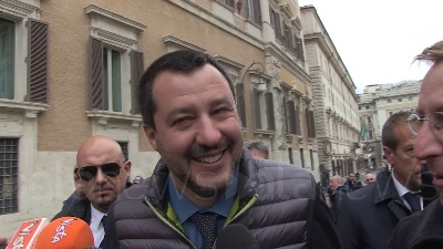 Scene from Salvini: "Via della seta? Condivido idea di andare calmi ma mi preoccupa più il derby"
