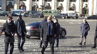 Scene 1035-1102