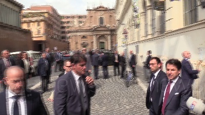 Scene from Alitalia, Conte: "Dossier da chiudere presto"