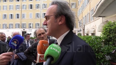 Scene from Siccità, Bonelli: "Secondo Salvini la soluzione è disboscare le montagne, è una fake news"