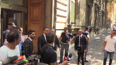 Scene from Di Maio: "Flat tax volontaria? Spero nessuna fregatura in proposta Salvini"