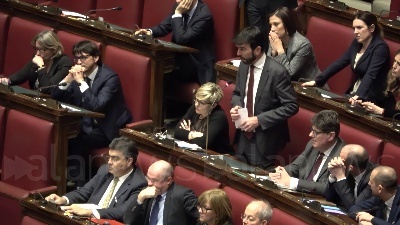 Scene from Martina attacca Di Maio: "Esca fuori dalla bolla e torni alla realtà"