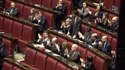 Scene from Martina attacca Di Maio: "Esca fuori dalla bolla e torni alla realtà"