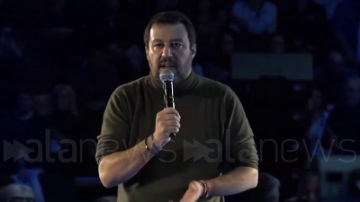 Scene from Elezioni Emilia Romagna, Salvini: "Per Corriere e Repubblica non esistiamo, ma va bene così"