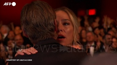 Scene from Oscar, "Coda" miglior film, Chastain e Smith migliori attori protagonisti
