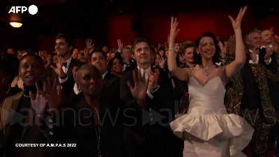 Scene from Oscar, "Coda" miglior film, Chastain e Smith migliori attori protagonisti