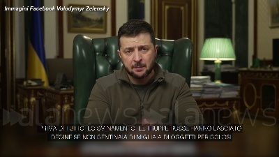 Scene from Ucraina, Zelensky: "I russi hanno lasciato mine ovunque"