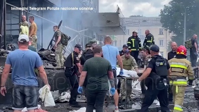 Scene from Ucraina, missili su un edificio a Vinnytsia: 12 vittime tra cui un bambino