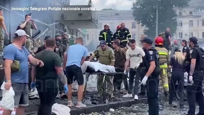 Scene from Ucraina, missili su un edificio a Vinnytsia: 12 vittime tra cui un bambino