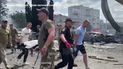 Scene from Ucraina, missili su un edificio a Vinnytsia: 12 vittime tra cui un bambino