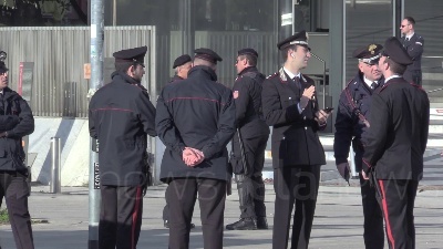 Scene from Europee, Salvini al vertice sovranista: forze dell'ordine presidiano hotel