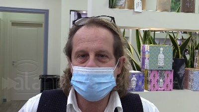 Scene from Firenze, green pass dal parrucchiere, Panarisi: "Ci sono state un paio di disdette"