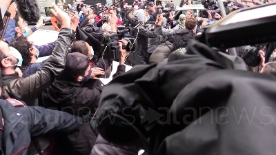 Scene from Siliva Romano è rientrata a casa a Milano: "Rispettate questo momento"