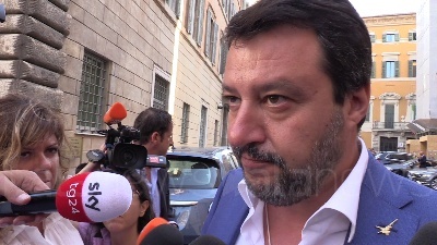 Scene from Salvini: "Proporzionale? Mi preoccupa solo il Milan. Da Regioni referendum"