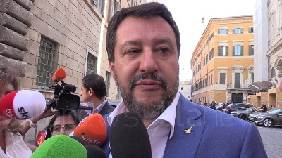 Scene from Salvini: "Proporzionale? Mi preoccupa solo il Milan. Da Regioni referendum"