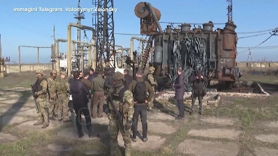 Scene from Ucraina, Zelensky visita la regione di Kherson in parte occupata dalla Russia