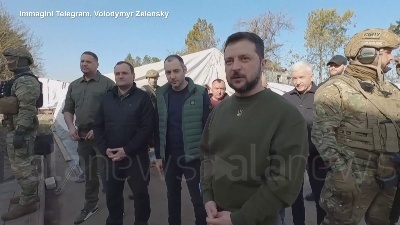 Scene from Ucraina, Zelensky visita la regione di Kherson in parte occupata dalla Russia