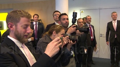 Scene from L'Alto rappresentante Borrell riceve il Ministro degli Esteri d'Israele