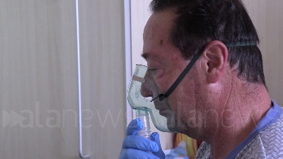 Scene from Il virus non ferma il referendum, l'Italia al voto anche nei reparti Covid degli ospedali