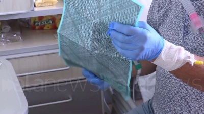 Scene from Il virus non ferma il referendum, l'Italia al voto anche nei reparti Covid degli ospedali