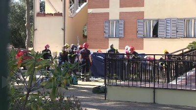 Scene from Si aggrava la situazione alla casa di riposto Giovanni XXIII interviene la Protezione civile