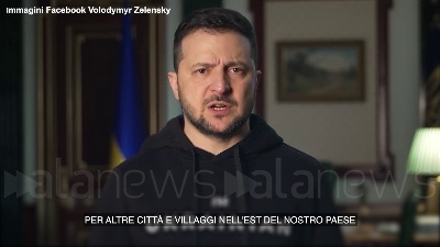 Scene from Ucraina, Zelensky: "La dura battaglia per Soledar continua"