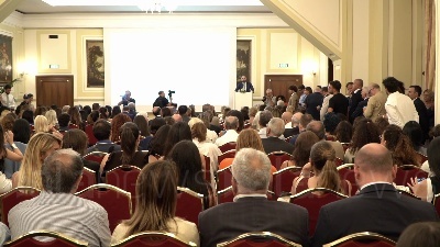 Scene from Forza Italia: "La forza delle donne per la crescita della Campania"