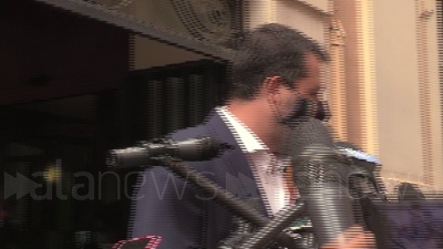 Scene from Riforma Fisco, Salvini: "Lega punta su semplificazione e taglio tasse. Obiettivo è flat tax"