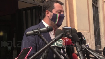 Scene from Riforma Fisco, Salvini: "Lega punta su semplificazione e taglio tasse. Obiettivo è flat tax"