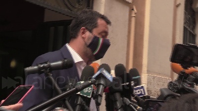 Scene from Riforma Fisco, Salvini: "Lega punta su semplificazione e taglio tasse. Obiettivo è flat tax"