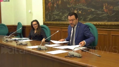 Scene from Salvini: "Divisioni con Giorgetti? Vi manderò una foto in cui siamo insieme a lavorare"