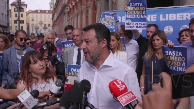 Scene from Milano, Salvini: "Sala è classista e razzista, discrimina chi non ha una Tesla"