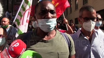 Scene from Whirlpool, Soumahoro: "Chiediamo dignità e lavoro al governo per rilanciare il Sud"