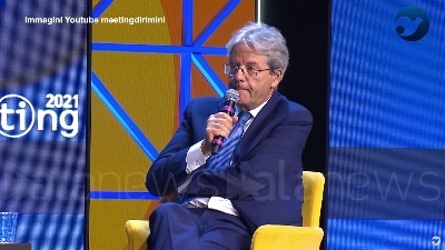 Scene from Afghanistan, Gentiloni: "Una debacle dell'Occidente. Una sfida aperta"