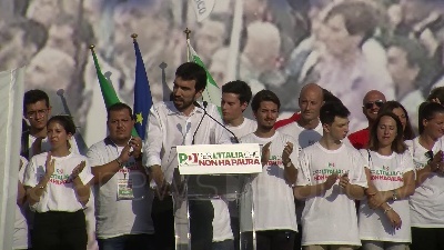 Scene from Pd, Martina: "Serve nuovo Pd per nuova sinistra"