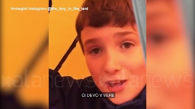 Scene from Undicenne inglese dorme in tenda da 500 notti per beneficenza: il videoracconto