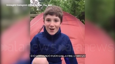 Scene from Undicenne inglese dorme in tenda da 500 notti per beneficenza: il videoracconto