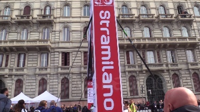 Scene from Stramilano, al via la mezza maratona cittadina