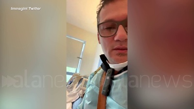 Scene from L'italiano no-vax che ha convinto un malato di Covid a lasciare l'ospedale: Joe muore dopo pochi giorni