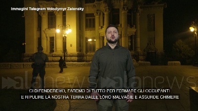 Scene from Ucraina, Zelensky: "I russi accumulano forze vicino a Mariupol"