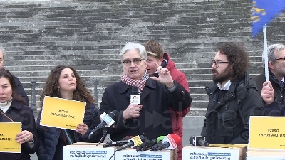 Scene from Taglio parlamentari, Turco: "Referendum silenziato raccolte 669 firme"