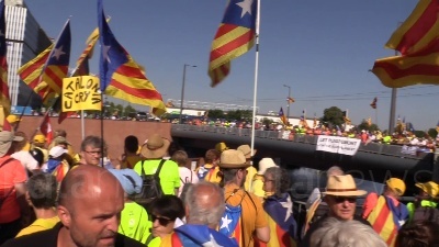Scene from Davanti Parlamento Ue, 10mila catalani