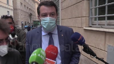 Scene from Riaperture, Salvini: "Se tornerò al cinema? Non solo lì anche al teatro"