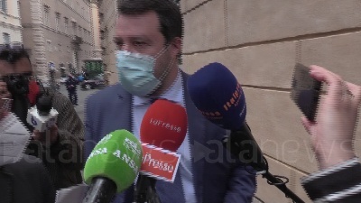 Scene from Riaperture, Salvini: "Se tornerò al cinema? Non solo lì anche al teatro"